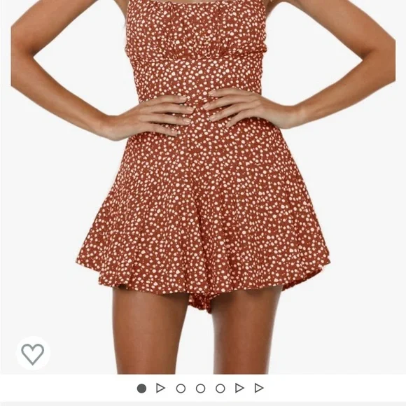 NWOT Women’s romper - Picture 3 of 7